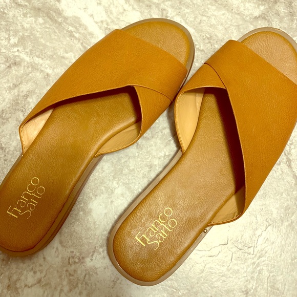 franco sarto riviera flat sandal